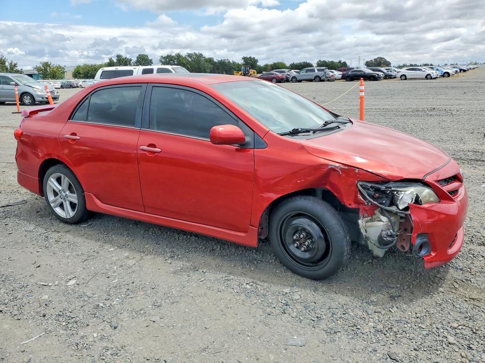 55028216 :رقم المزاد ، 5YFBU4EE9DP189963 vin ، 2013 Toyota Corolla مزاد بيع