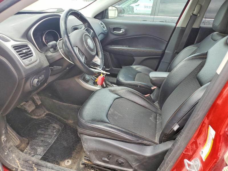 55129466 :رقم المزاد ، 3C4NJDBB1JT103716 vin ، 2018 Jeep Compass مزاد بيع