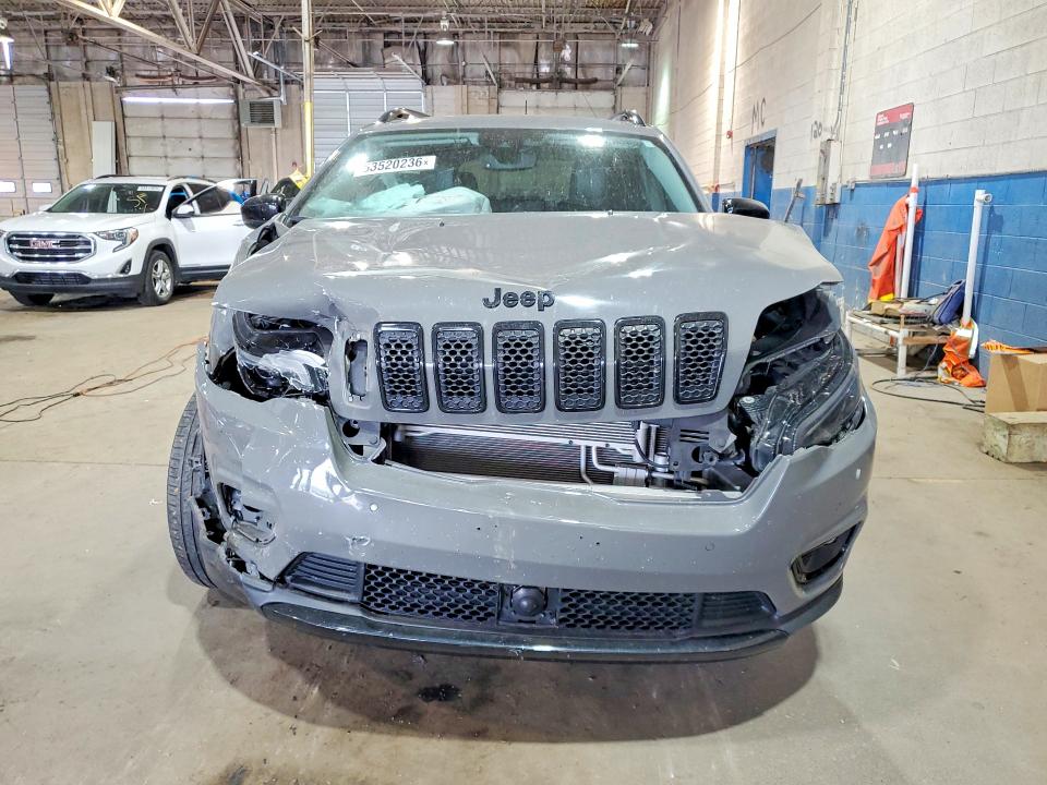 53520236 :رقم المزاد ، 1C4PJMMB2PD112462 vin ، 2023 Jeep Cherokee مزاد بيع