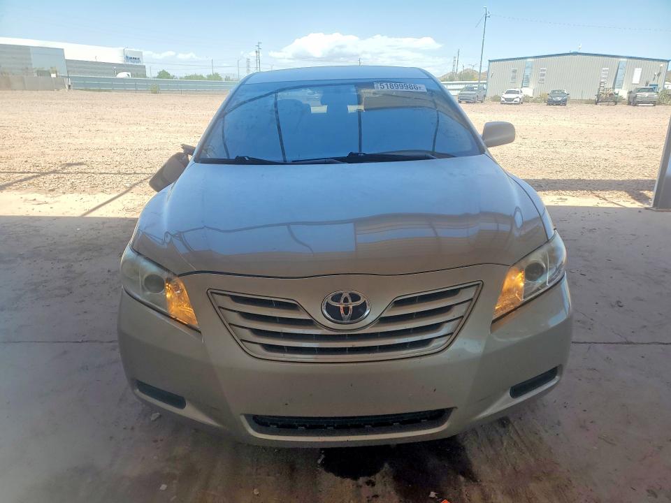 51899986 :رقم المزاد ، 4T1BE46K97U690520 vin ، 2007 Toyota Camry مزاد بيع