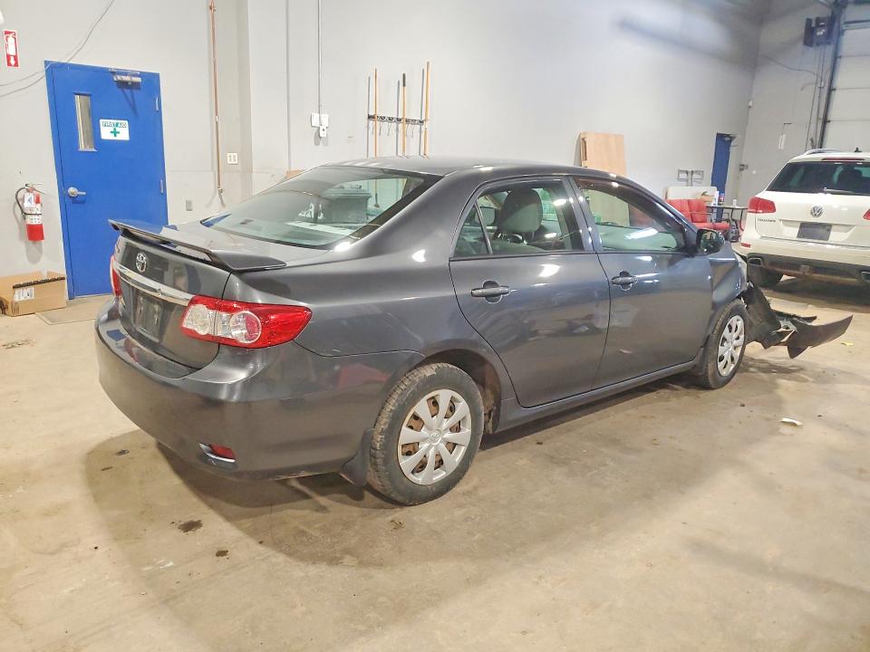 52523116 :رقم المزاد ، 2T1BU4EEXCC822176 vin ، 2012 Toyota Corolla مزاد بيع