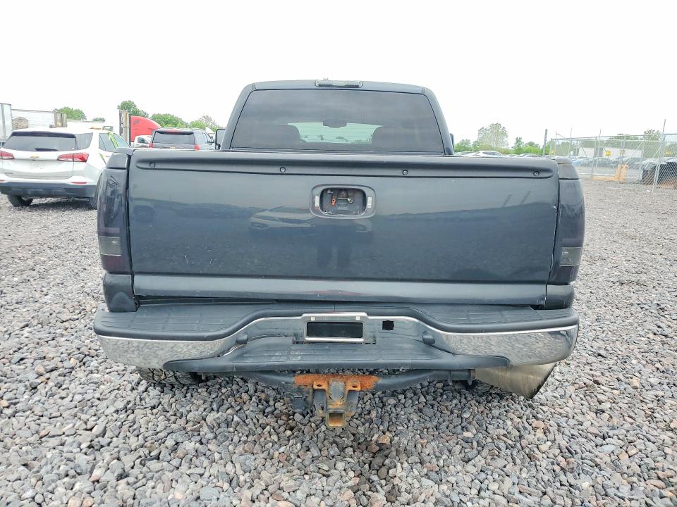 2003 Gmc Sierra მანქანა იყიდება აუქციონზე, vin: 1GTHK29113E299915, აუქციონის ნომერი: 54774546