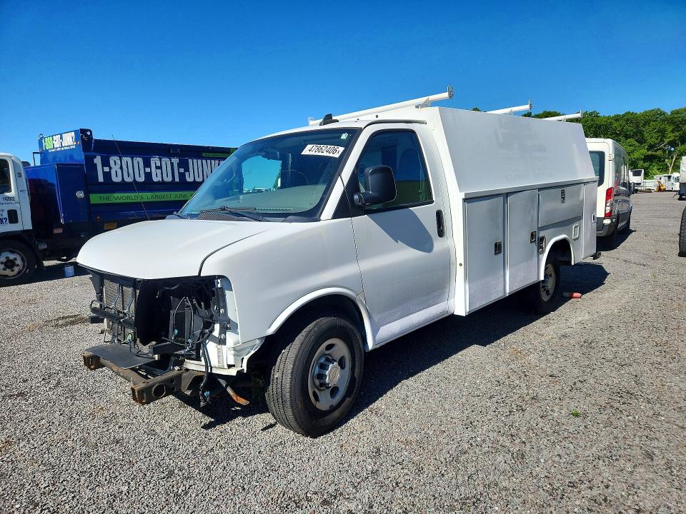 2020 Chevrolet Express მანქანა იყიდება აუქციონზე, vin: 1GB0GRFG9L1272229, აუქციონის ნომერი: 47862406