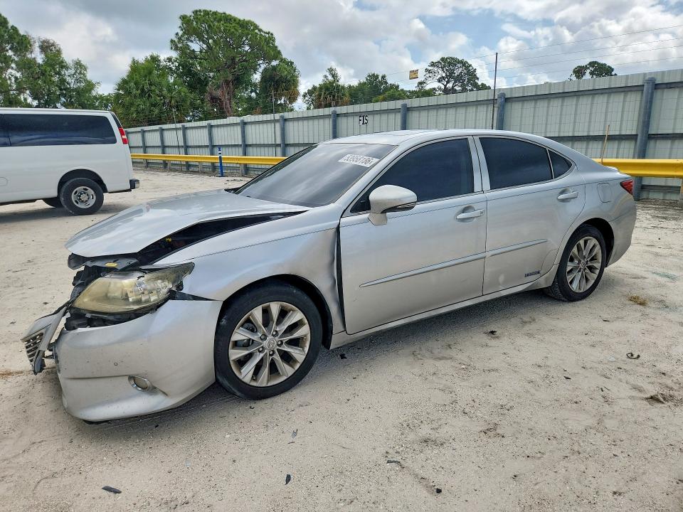 2013 Lexus Es მანქანა იყიდება აუქციონზე, vin: JTHBW1GG9D2013838, აუქციონის ნომერი: 53958186