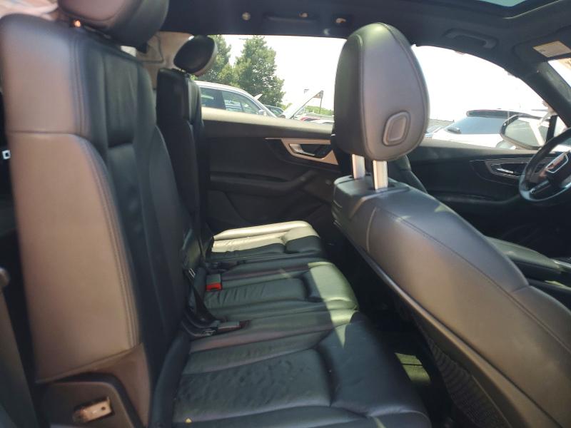 Продаж на аукціоні авто 2018 Audi Q7, vin: WA1LHAF73JD036253, номер лоту: 55096116