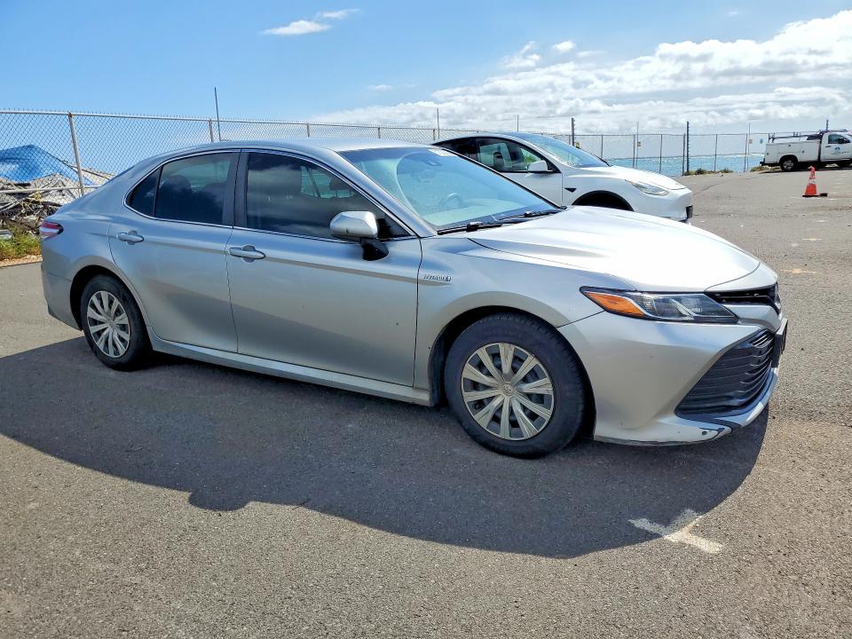 Продажа на аукционе авто 2018 Toyota Camry, vin: 4T1B31HK7JU002359, номер лота: 51335256