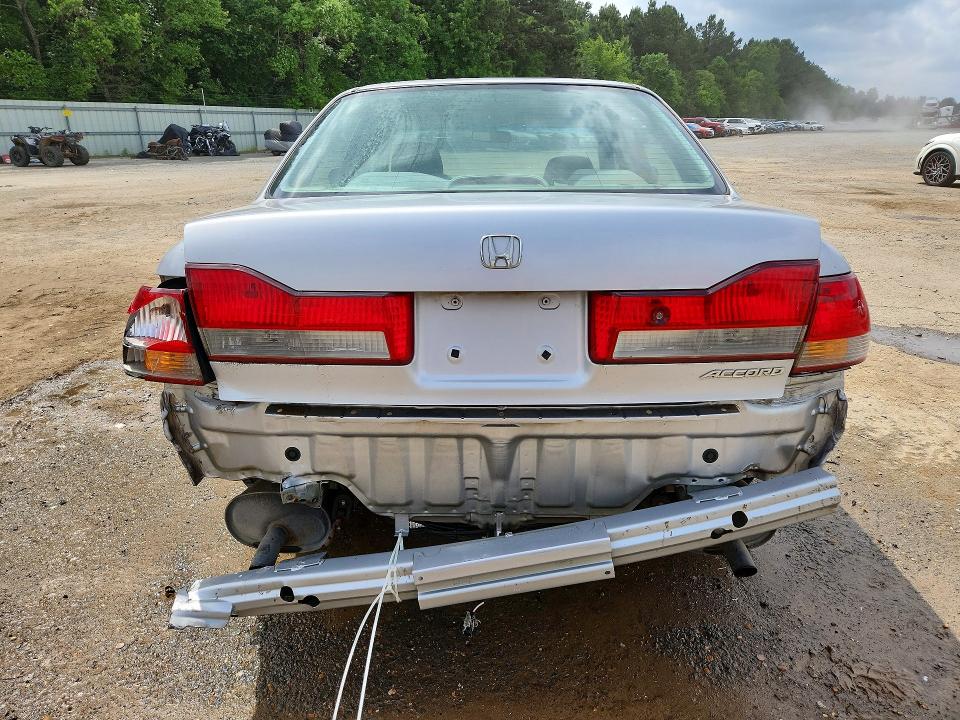 53940806 :رقم المزاد ، 1HGCG16422A081879 vin ، 2002 Honda Accord مزاد بيع
