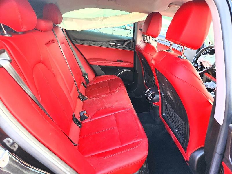 54701296 :رقم المزاد ، ZASPAKAN0M7D00563 vin ، 2021 Alfa Romeo Stelvio مزاد بيع