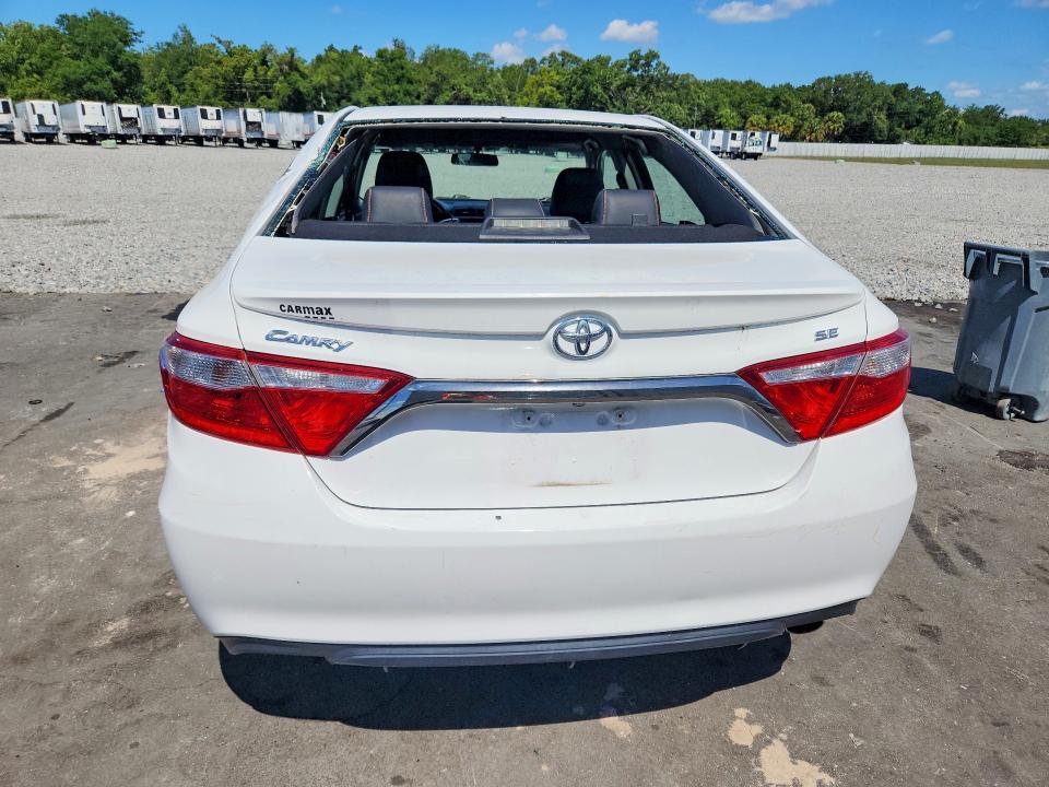 54081996 :رقم المزاد ، 4T1BF1FK8GU587391 vin ، 2016 Toyota Camry مزاد بيع