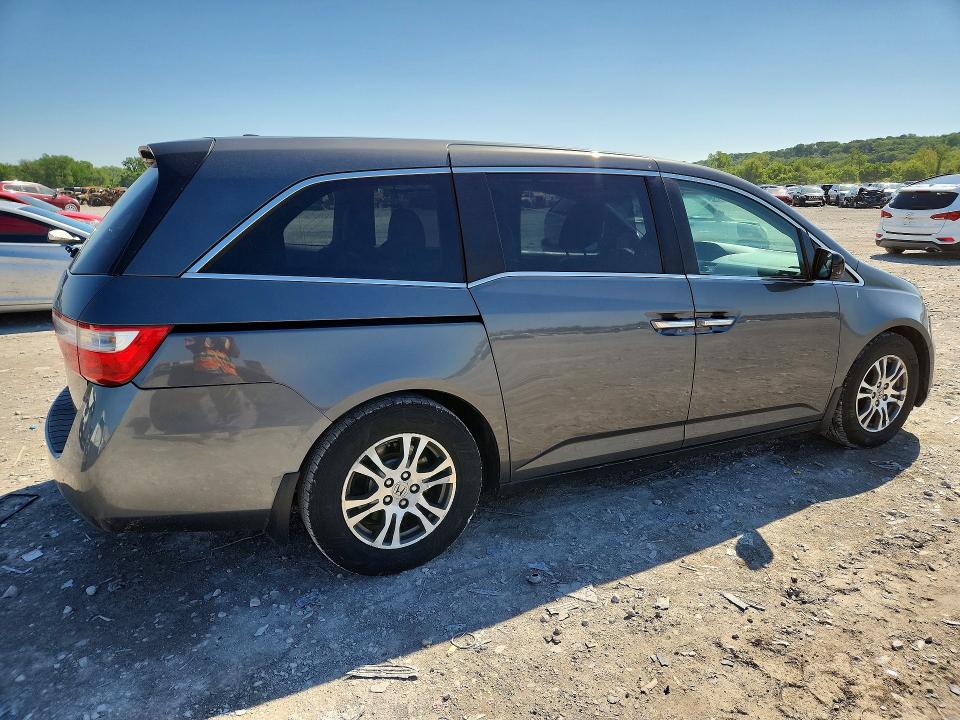 52151466 :رقم المزاد ، 5FNRL5H64BB015416 vin ، 2011 Honda Odyssey مزاد بيع