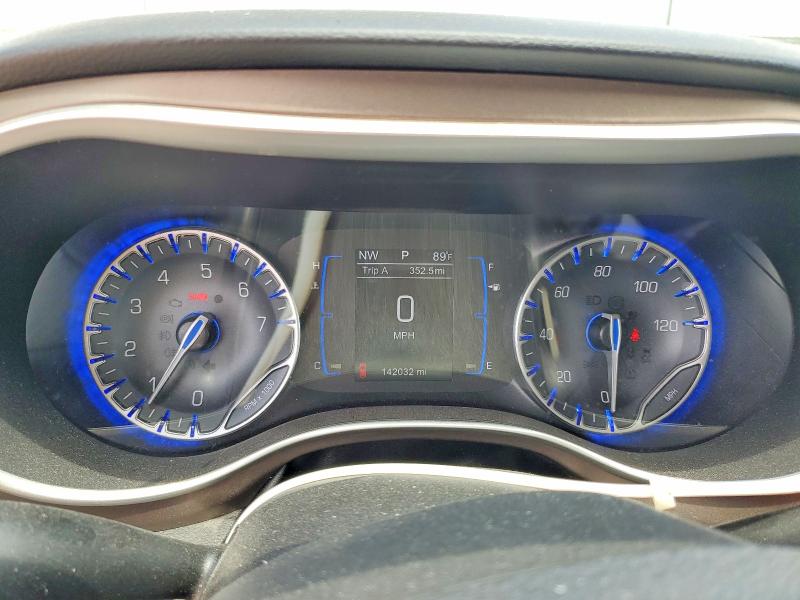 54847916 :رقم المزاد ، 2C4RC1DG9HR553744 vin ، 2017 Chrysler Pacifica مزاد بيع