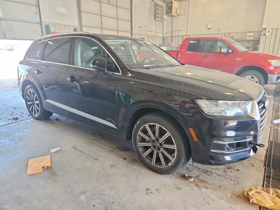 2017 Audi Q7 მანქანა იყიდება აუქციონზე, vin: WA1LAAF7XHD002079, აუქციონის ნომერი: 53114186