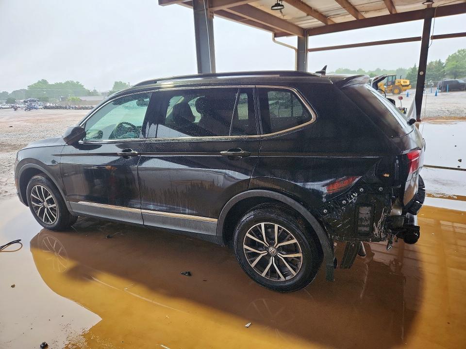 Продажа на аукционе авто 2020 Volkswagen Tiguan, vin: 3VV2B7AX9LM065097, номер лота: 52739836
