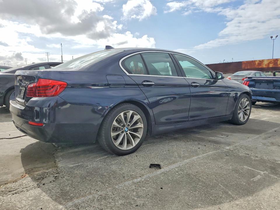 54890676 :رقم المزاد ، WBA5A5C55GG349984 vin ، 2016 Bmw 528 مزاد بيع
