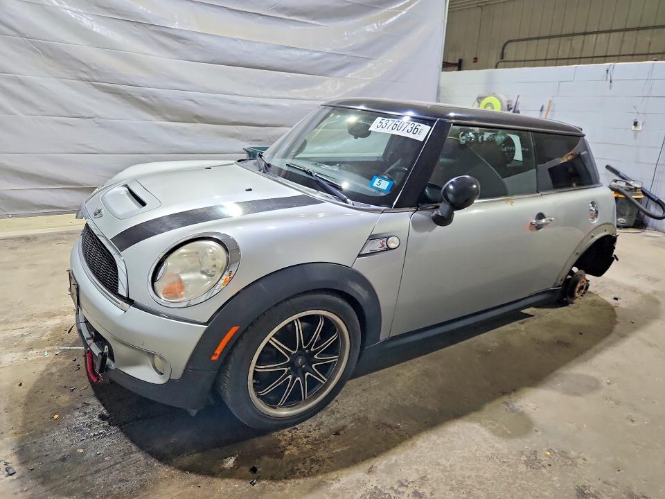 2008 Mini Cooper მანქანა იყიდება აუქციონზე, vin: WMWMF73588TT87260, აუქციონის ნომერი: 53760736