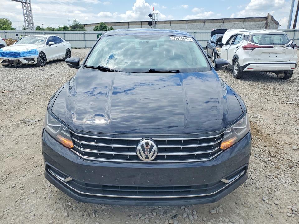 53618486 :رقم المزاد ، 1VWLA7A38KC006543 vin ، 2019 Volkswagen Passat مزاد بيع