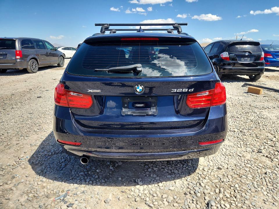 2015 Bmw 328 მანქანა იყიდება აუქციონზე, vin: WBA3K5C52FK547552, აუქციონის ნომერი: 55038356