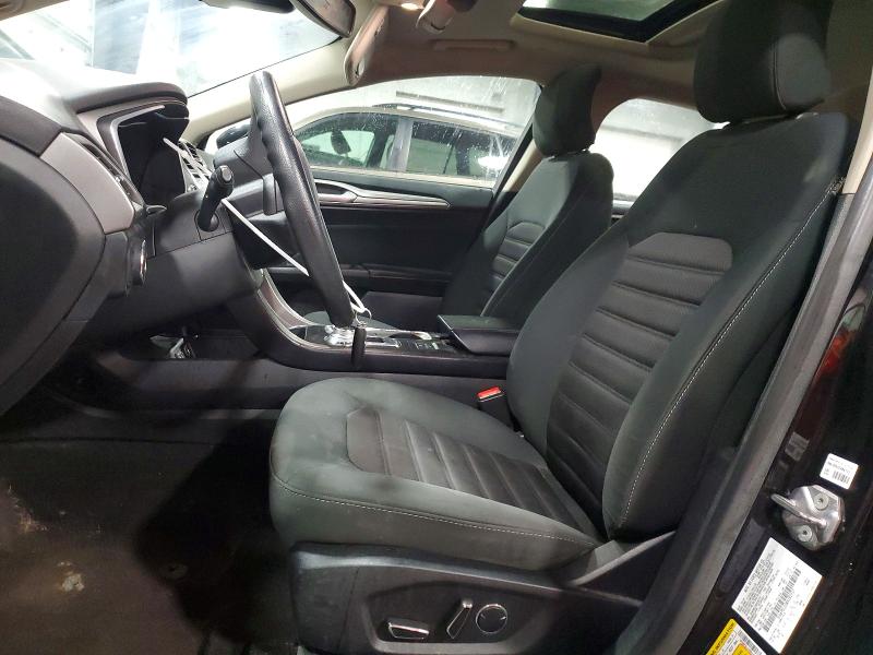 53377746 :رقم المزاد ، 3FA6P0LU3KR182757 vin ، 2019 Ford Fusion مزاد بيع