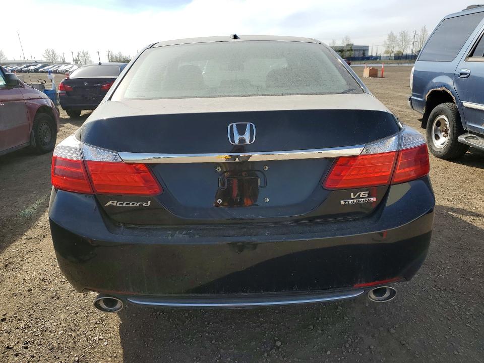 2014 Honda Accord მანქანა იყიდება აუქციონზე, vin: 1HGCR3F91EA800402, აუქციონის ნომერი: 51720126