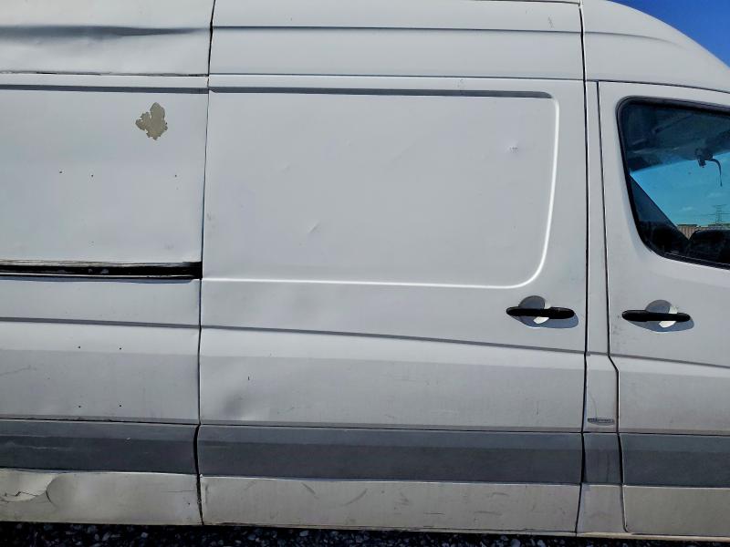 Продажа на аукционе авто 2013 Mercedes Benz Sprinter, vin: WD3PE8CC8D5776822, номер лота: 52453536