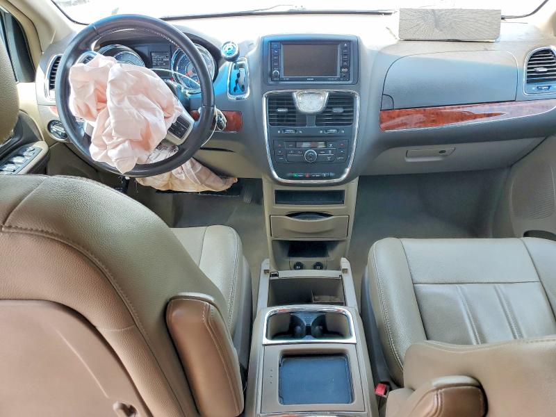 53254156 :رقم المزاد ، 2C4RC1BG5GR296714 vin ، 2016 Chrysler Town & Country مزاد بيع