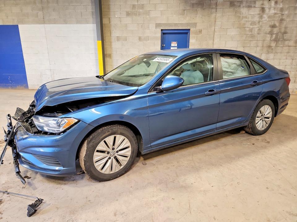 54588966 :رقم المزاد ، 3VWC57BUXKM077558 vin ، 2019 Volkswagen Jetta مزاد بيع