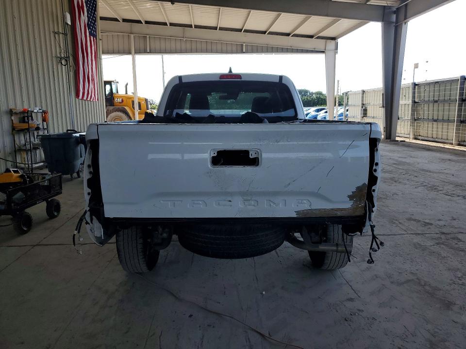 53050236 :رقم المزاد ، 5TFRX5GN8LX176842 vin ، 2020 Toyota Tacoma مزاد بيع