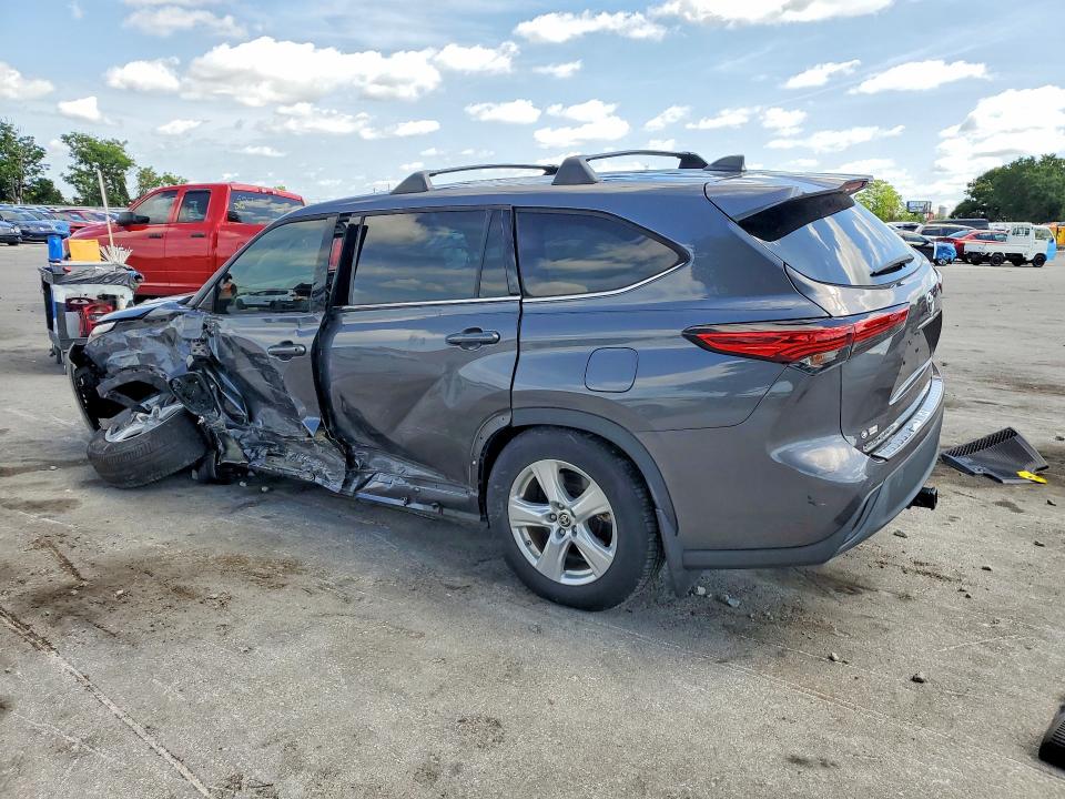 Aukcja sprzedaży 2022 Toyota Highlander, vin: 5TDBZRBH2NS573329, numer aukcji: 52624756