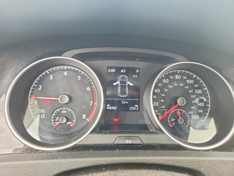 2017 Volkswagen Golf მანქანა იყიდება აუქციონზე, vin: 3VW217AU2HM067785, აუქციონის ნომერი: 51781946