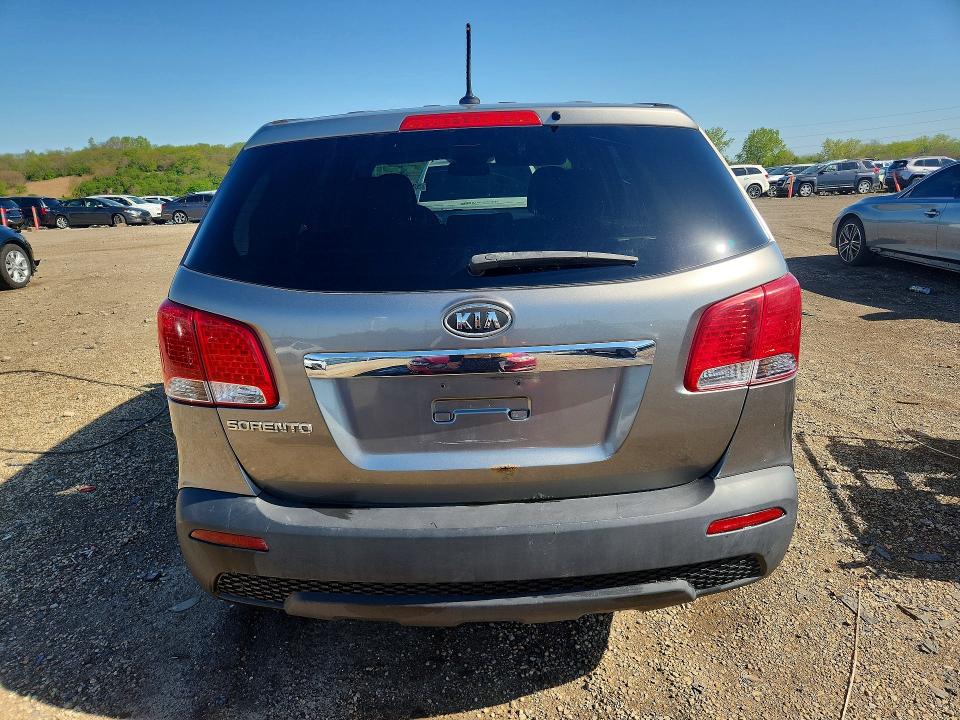Продажа на аукционе авто 2011 Kia Sorento, vin: 5XYKT3A10BG070412, номер лота: 52054866