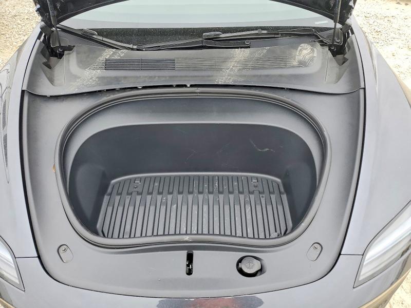 52429006 :رقم المزاد ، 5YJ3E1EA5SF040875 vin ، 2025 Tesla Model 3 مزاد بيع