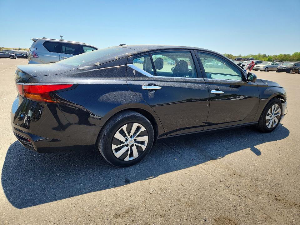 54071656 :رقم المزاد ، 1N4BL4BV8KC123407 vin ، 2019 Nissan Altima مزاد بيع