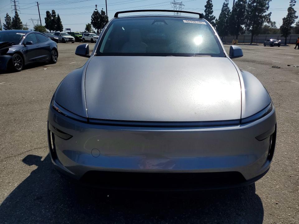 2026 Tesla Model Y მანქანა იყიდება აუქციონზე, vin: 7SAYGDEDXTF406393, აუქციონის ნომერი: 52948146