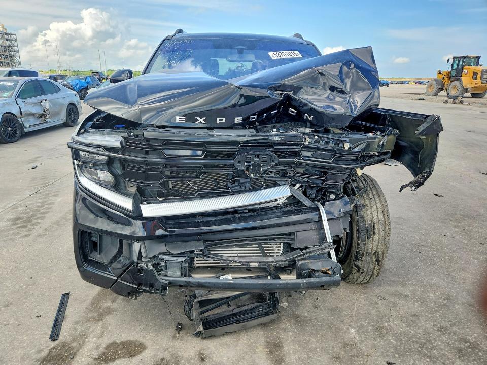 2025 Ford Expedition მანქანა იყიდება აუქციონზე, vin: 1FMJK1M86SEA15964, აუქციონის ნომერი: 53761016