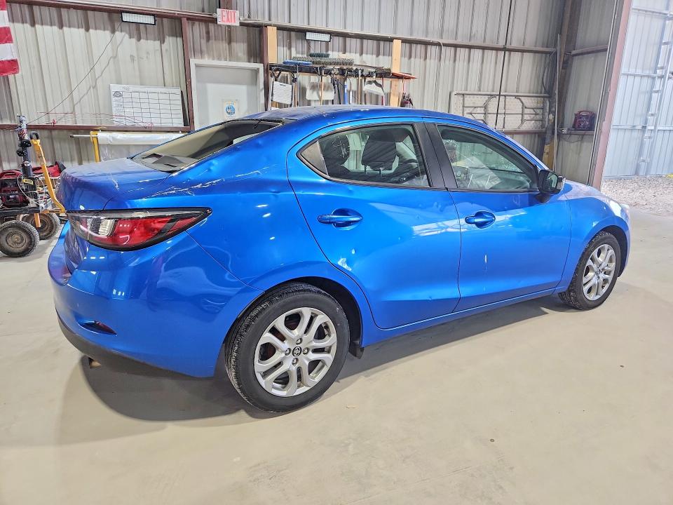 2017 Toyota Yaris Ia მანქანა იყიდება აუქციონზე, vin: 3MYDLBYV5HY165453, აუქციონის ნომერი: 52610556