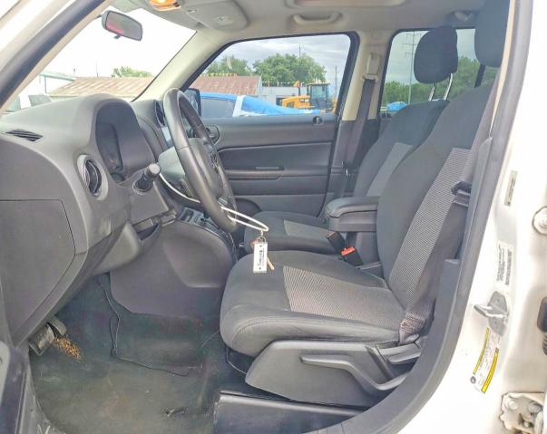 53982726 :رقم المزاد ، 1C4NJPFAXDD190853 vin ، 2013 Jeep Patriot مزاد بيع