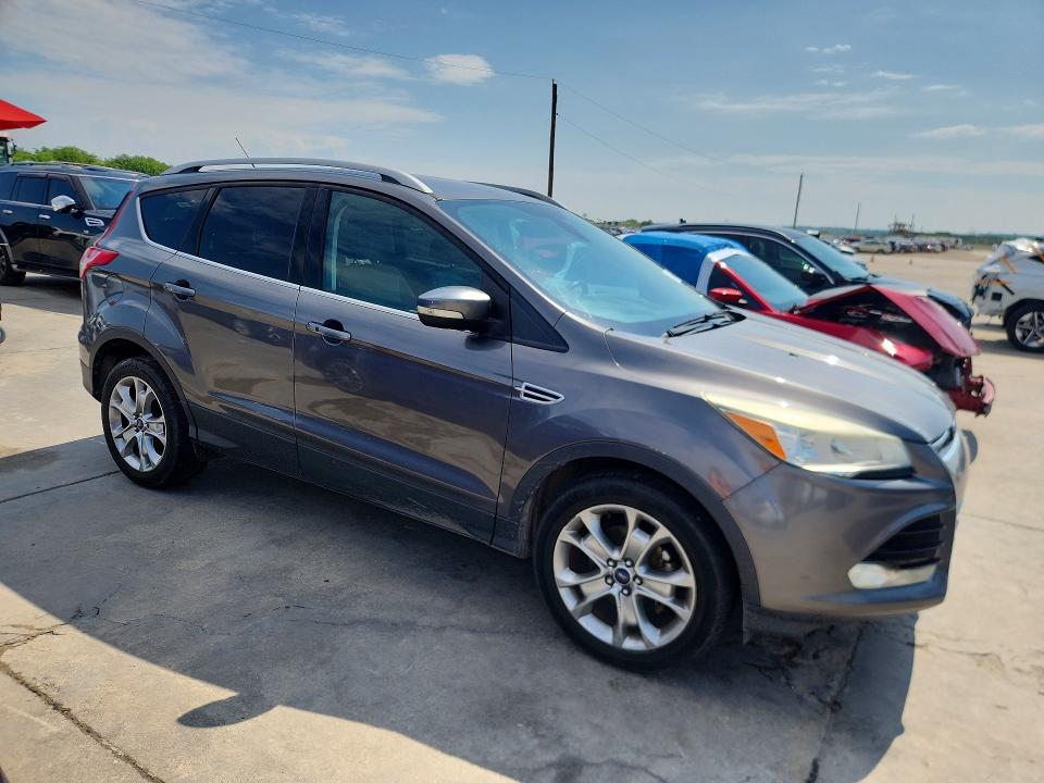 Продаж на аукціоні авто 2014 Ford Escape, vin: 1FMCU0JX2EUB44576, номер лоту: 54648646