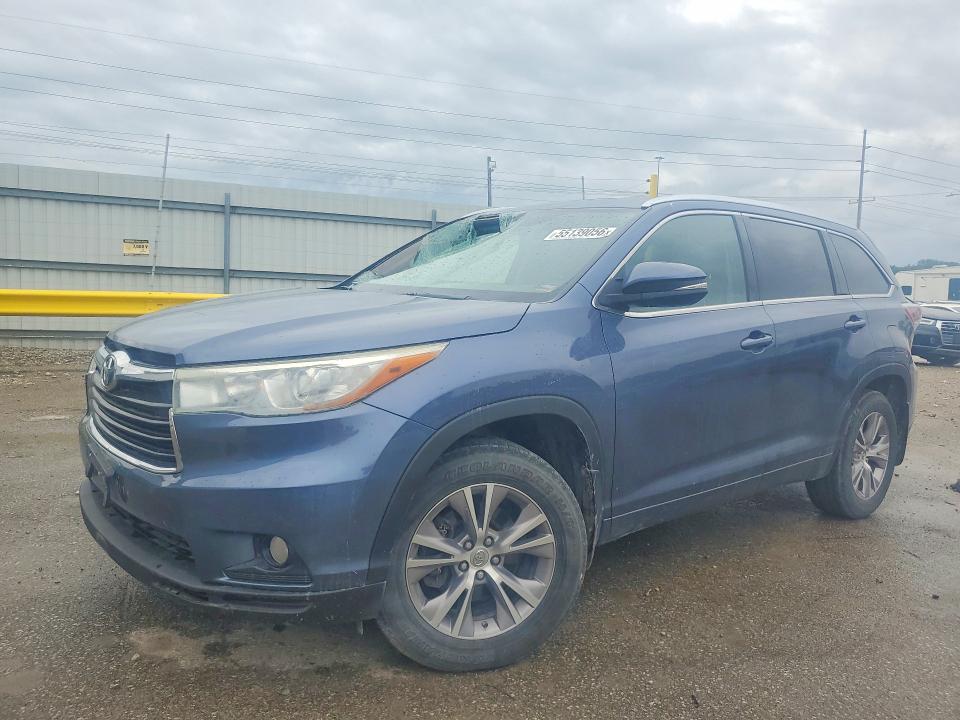 2015 Toyota Highlander მანქანა იყიდება აუქციონზე, vin: 5TDJKRFH1FS077031, აუქციონის ნომერი: 55139056