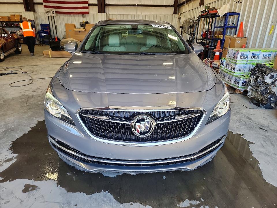 Продаж на аукціоні авто 2018 Buick Lacrosse, vin: 1G4ZN5SZ9JU115199, номер лоту: 52918786