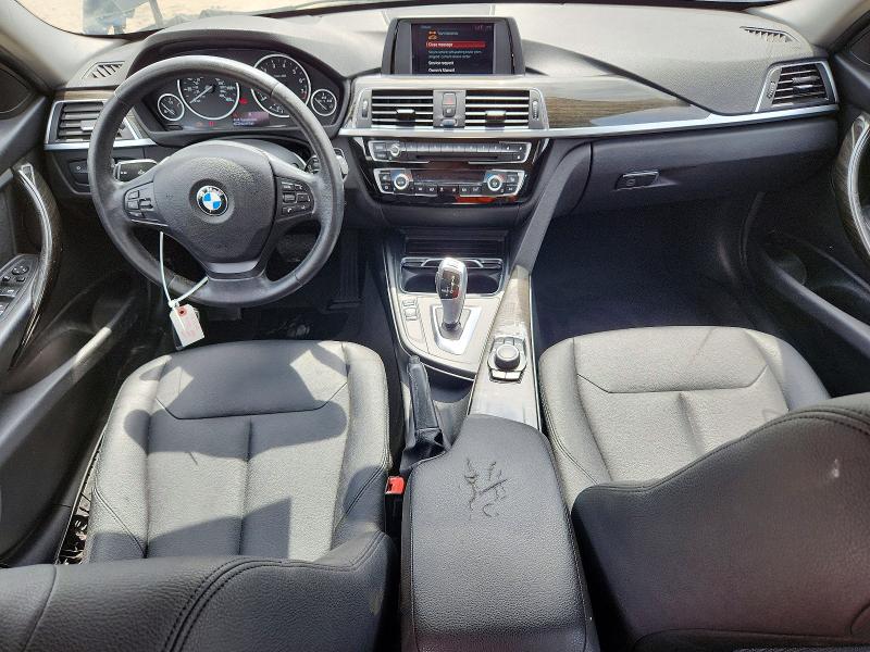 52484436 :رقم المزاد ، WBA8E1G59JNU90189 vin ، 2018 Bmw 320 مزاد بيع