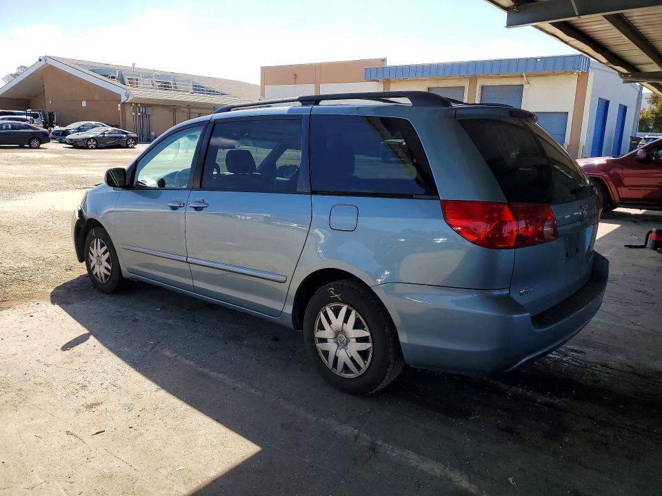 53134196 :رقم المزاد ، 5TDZK23C18S105464 vin ، 2008 Toyota Sienna مزاد بيع