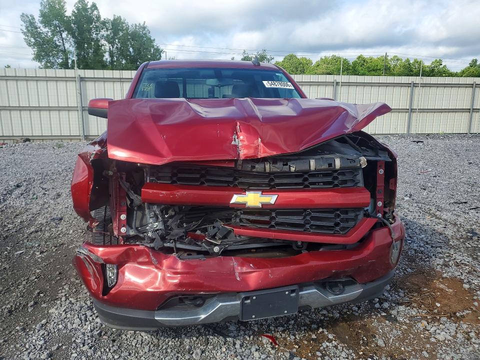54878006 :رقم المزاد ، 3GCUKREC3JG161507 vin ، 2018 Chevrolet Silverado مزاد بيع