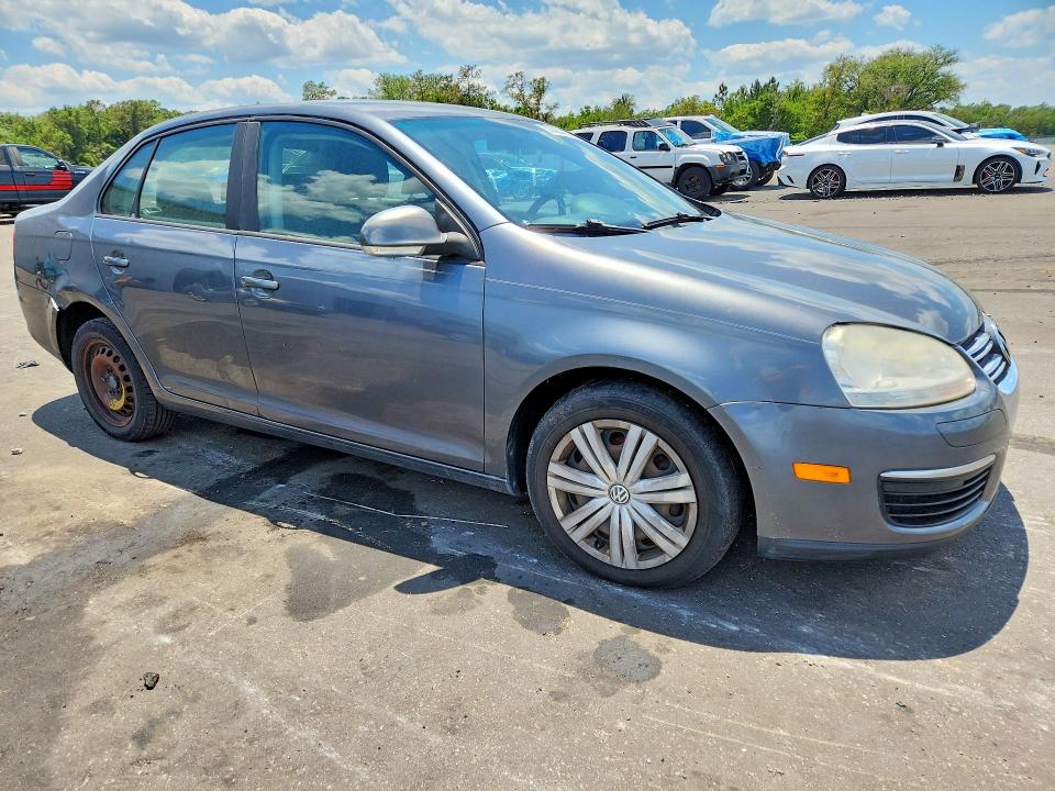 53388456 :رقم المزاد ، 3VWJX7AJ9AM102537 vin ، 2010 Volkswagen Jetta مزاد بيع