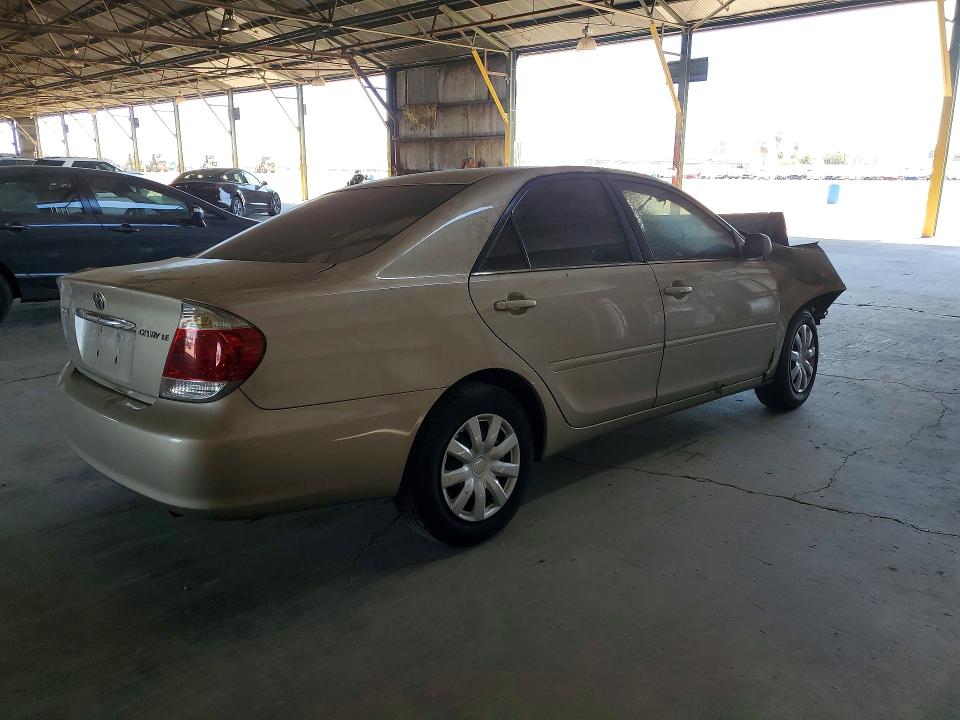 2005 Toyota Camry მანქანა იყიდება აუქციონზე, vin: 4T1BE32K65U093354, აუქციონის ნომერი: 55012396