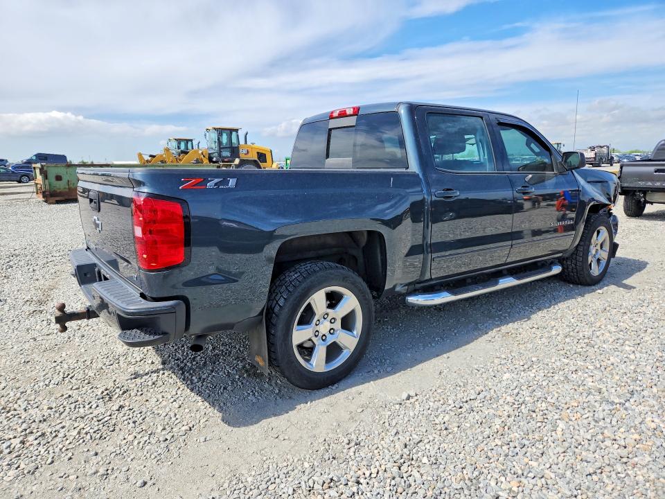 Продажа на аукционе авто 2018 Chevrolet Silverado, vin: 3GCUKREC7JG347485, номер лота: 55210836