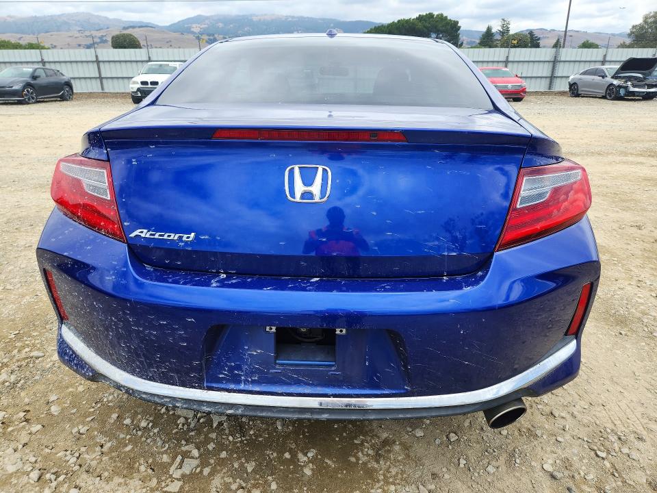 55490186 :رقم المزاد ، 1HGCT1B74GA002358 vin ، 2016 Honda Accord مزاد بيع