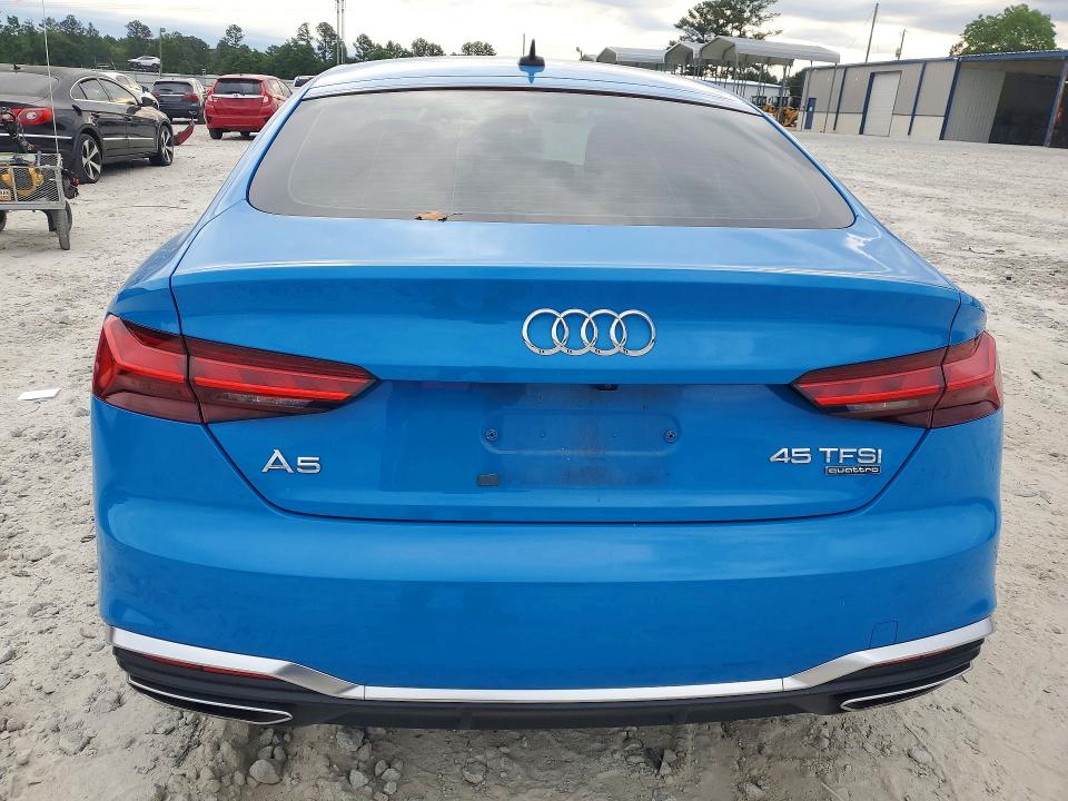 53080446 :رقم المزاد ، WAUDACF50MA058545 vin ، 2021 Audi A5 مزاد بيع