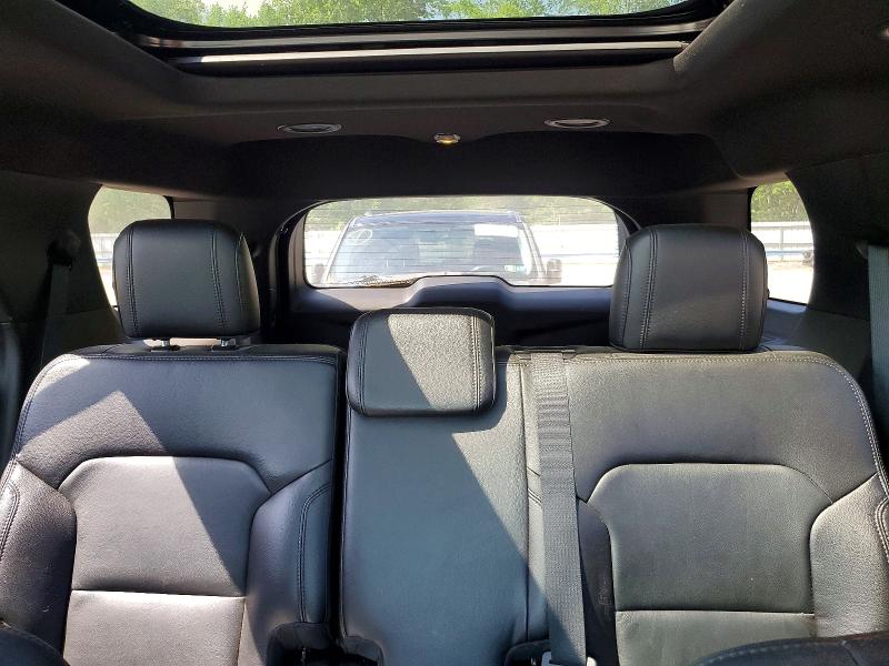 54152696 :رقم المزاد ، 1FM5K8D86HGB05008 vin ، 2017 Ford Explorer مزاد بيع