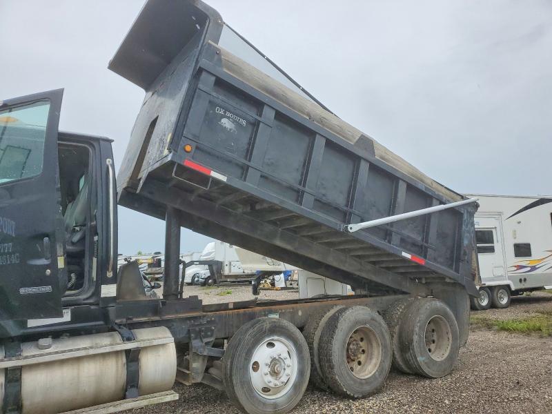 2006 Sterling Truck Lt8500 მანქანა იყიდება აუქციონზე, vin: 2FZHAWDC76AW72967, აუქციონის ნომერი: 55159936