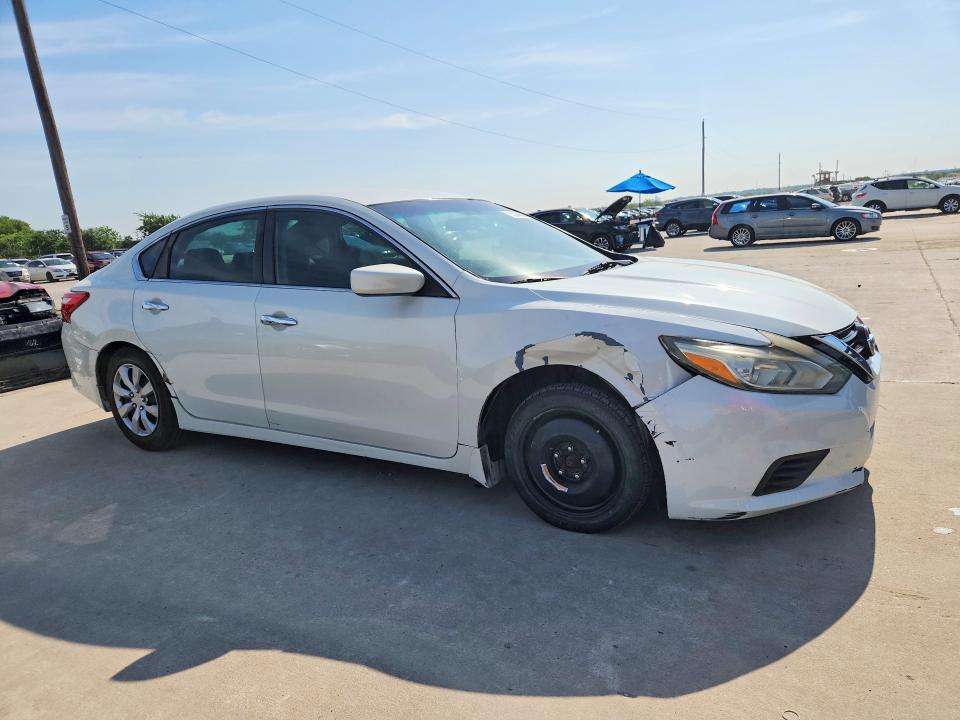 2017 Nissan Altima მანქანა იყიდება აუქციონზე, vin: 1N4AL3AP7HN316718, აუქციონის ნომერი: 55348696